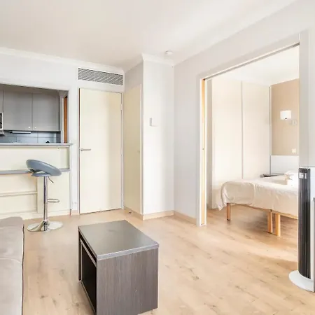 Mycityhaven Paris La Defense Courbevoie Exterior photo